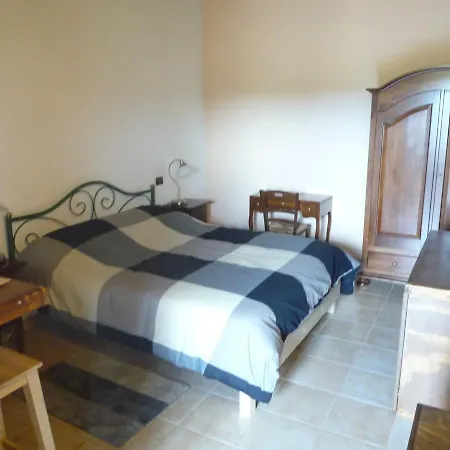 Sixteen Bed & Breakfast Guidizzolo
